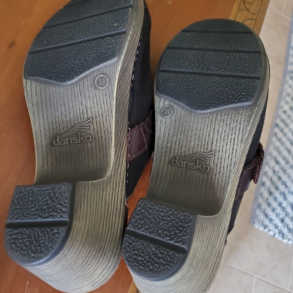 Dansko clogs - Picture 4 of 4